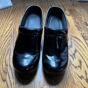 Women’s Black Patent Dansko